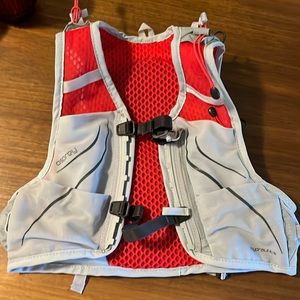 Osprey Dyna 6 women’s S/M hydration pack